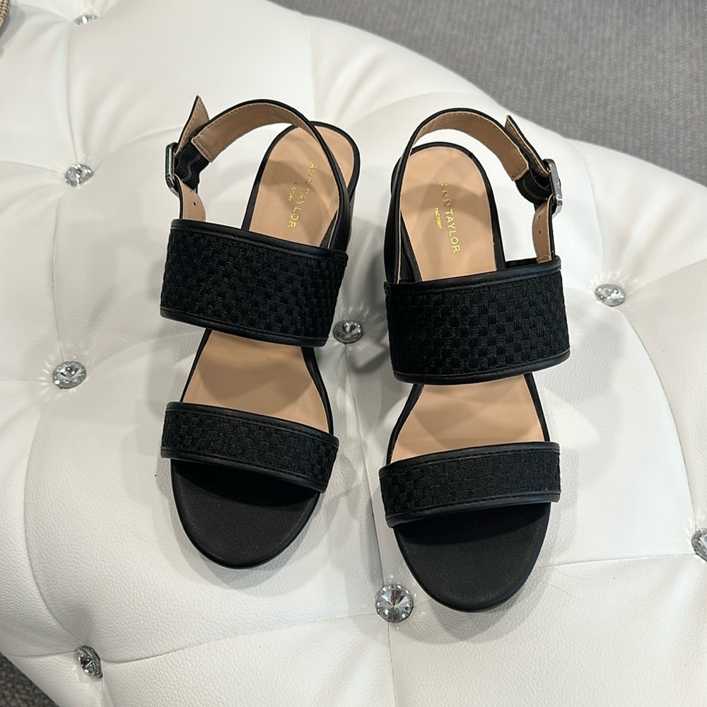 Ann Taylor Black Sandals